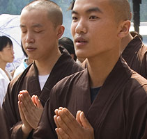 Monjes en el templo del Caballo Blanco