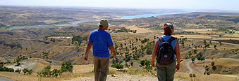 Vista del río desde el túmulo funerario